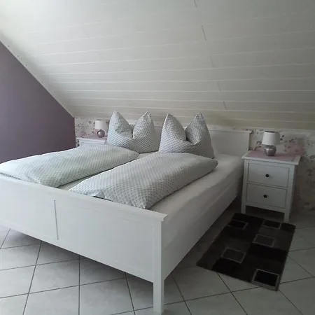 Huus Bi'd Flinten Esens